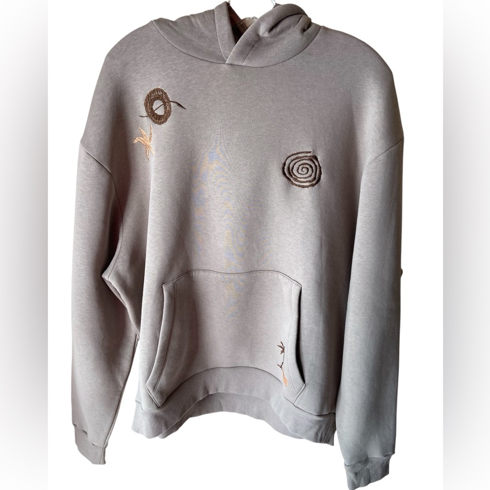 ASOS men’s printed hoodie with random embroidery placement size XL, grey-beige